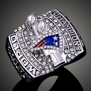 New England Patriots Championship Ring... Fast shipping from USA